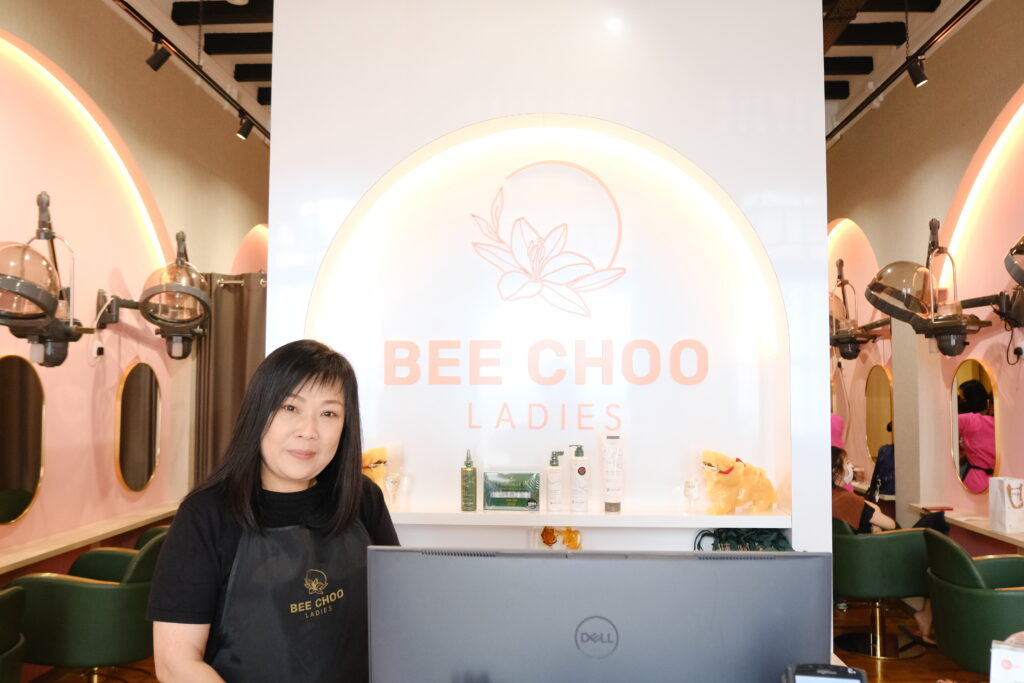 Bee Choo Ladies